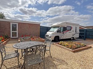 Photo 14- click for photo gallery